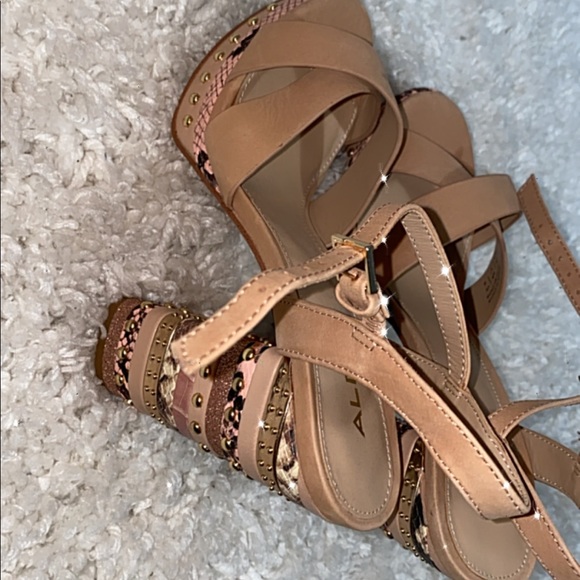 Rose gold sandals - Picture 3 of 3